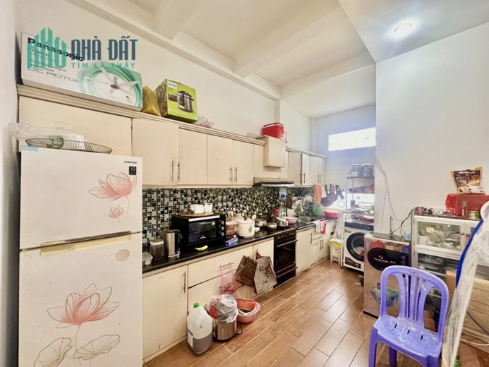 BÁN GẤP NHÀ HẺM XE HƠI-NGUYỄN SƠN-TÂN PHÚ-CHỈ NHỉnh 5 tỷ