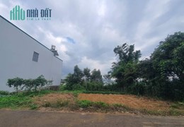Bán Gấp lô đất hẻm 115 Trần Nguyên Hãn Bảo Lộc