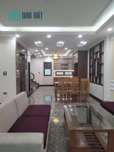 Bán nhà mặt ngõ 58 phố Đào Tấn dt 50 m2 x 6 t thang máy mới đủ nội thất giá 12,2 tỷ