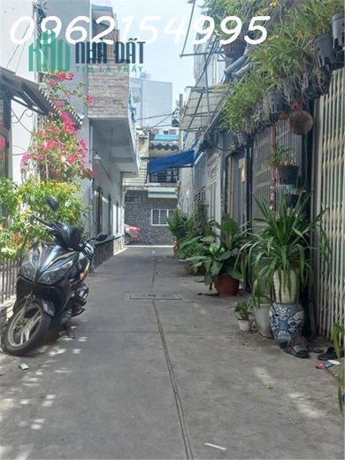 Cống Lở Tân Bình -  Tầng mới - sát vách sân bay - Chỉ hơn 3 củ tỏi