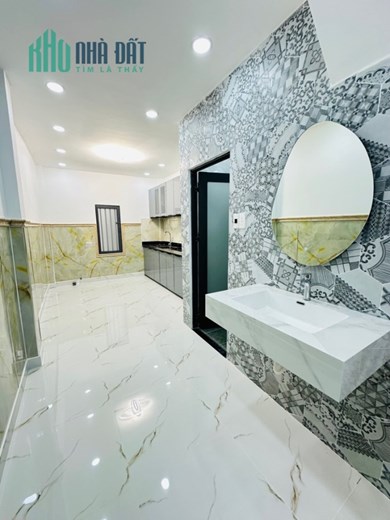 2 Tầng BTCT - 33m2 - An ninh yên tĩnh - chỉ hơn 5 tỷ 1 xíu thôi
