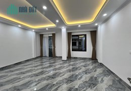 Bán nhà phố Võ Thị Sáu, Thanh Nhàn - Dt 40m², 5 tầng, mt 4.5m, giá chỉ 7.7 tỷ!