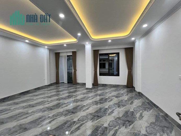 Bán nhà phố Võ Thị Sáu, Thanh Nhàn - Dt 40m², 5 tầng, mt 4.5m, giá chỉ 7.7 tỷ!