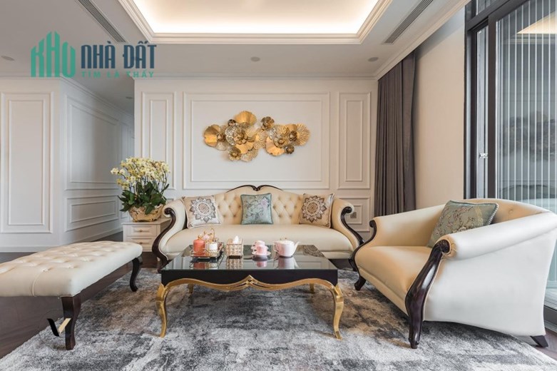 Bán chung cư Cầu Giấy, 90m2, 3PN, nhà rất đẹp, full nội thất. 0975118822 (822).