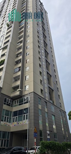Bán gấp chung cư 136 Hồ Tùng Mậu, Bắc Từ Liêm Căn góc 118,6m2, 3N, 2VS, 5,2 tỷ