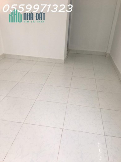 Mặt tiền  - Gần ngay chợ Gò Vấp - Ngã 5 GV - Nhình 2 tỷ