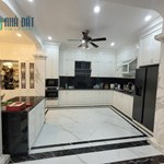 Bán Nhà Bạch Mai - 68m², Giá 5.7 Tỷ, Tặng Nhà 3 Tầng
