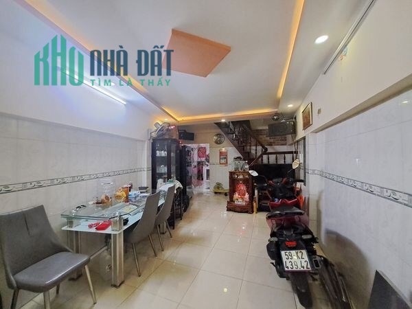Thông tin gây hiểu lầm có thể khiến khách hàng lãng phí thời gian xem nhà và làm mất uy tín của môi