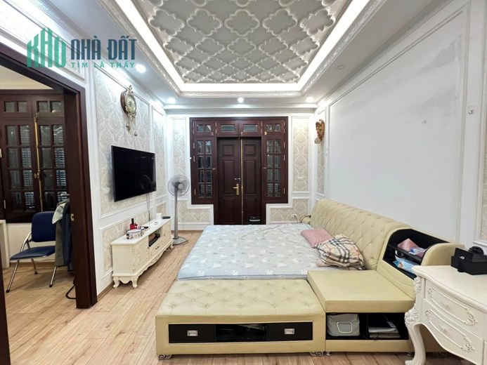 Bán Nhà Trần Đại Nghĩa, Lê Thanh Nghị 36m, 7 Tầng, Nội Thất Chỉ 6.5 Tỷ, OTO.