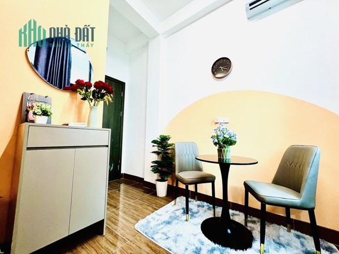 Nhà Đẹp Tại Đại La, Ngã Tư Vọng, Ô Tô - Giá 9.9 Tỷ, 65m2, Nhà 3 Tầng.