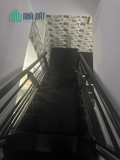 Nhà Sát MT Thới An - HXH - Ngang 5M - Đủ Công năng- Giá Nhỉnh 3 tỷ