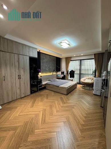 Quán Thánh NGÕ RỘNG, GẦN Ô TÔ 47m 5 tầng MT4.5 chỉ 11.5 tỷ - NHÀ MỚI ĐẸP, RA LĂNG BÁC, HỒ TÂY