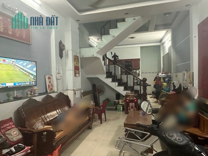 MẶT TIỀN CHỢ GIÃN DÂN - NHÀ ĐẸP 4 Tầng- Ngang 4m - - GIÁ NHỈNH 5 Tỷ