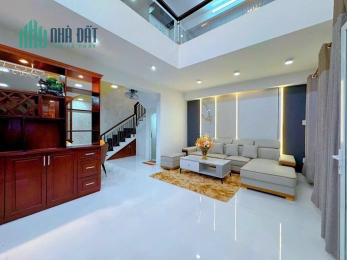 Cần Bán Nhà riêng Linh Chiểu Thủ Đức,120m2, HXH tránh, Sổ Hổng Riêng, chỉ 10,5 tỷ