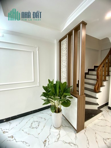 Nhà phố Đội Cấn, Ba Đình 5 t đầy đủ nội thất - về ở ngay dt 38 m2 x 5 t mới giá nhỉnh 6 tỷ