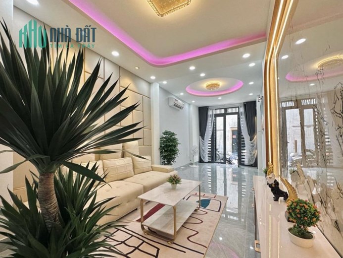 Chỉ 10,1 Tỷ Sở Hữu Nhà đường Võ Văn Ngân Thủ Đức, 110m2, 4Tầng,6PN, SHR