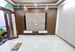 Nhà Mới 5 Tầng Lô Góc, Ngõ To 35m2 Phố 8/3, Giá Chỉ 4.5 Tỷ, 0337678388