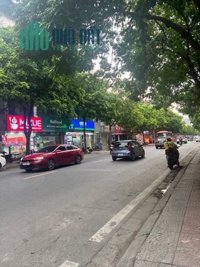 Nhà mặt ngõ cách Thạch Bàn 50m, diện tích 30.2m² x 6 tầng, mặt tiền 6m
giá 5 ty 700 triệu
