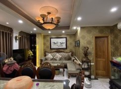 Bán nhà phố Nguyễn Chí Thanh,Pháo Đài Láng 45 m2 x 5 t đẹp giá 6,4 tỷ