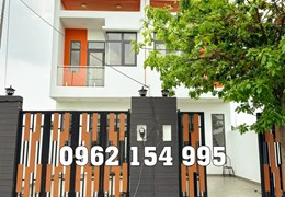 Hot nhà mới tinh 81m2 - 2 tầng 4PN - Xe hơi ngủ trong nhà - Tặng full nội thất - Chỉ 2.3 củ tỏi