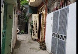 CẦN BÁN 42M ĐẤT CỔ NHUẾ - TẶNG NHÀ CẤP 4