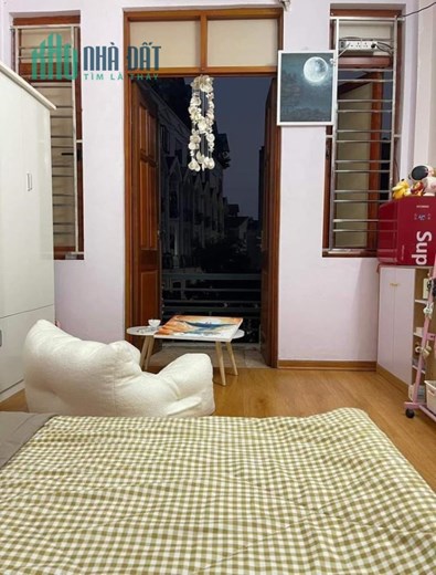 Bán nhà Ngã Tư Sở - Khu phân lô - ô tô tránh(vào nhà) - 2 thoáng - 45m2 x 4 tầng - chỉ hơn 8 tỷ