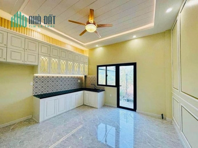 Bán Nhà Chủ Tự Xây, Đường Lê Văn Chí, phường Linh Trung, Thủ Đức, 82m2, 5PN, SHR