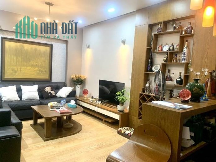 7 TẦNG HOMESTAY, GẦN PHỐ - Hàng Gai 26m2 MT4m chỉ 15 tỷ - SÂN THOÁNG TRƯỚC NHÀ, NGÕ THẲNG