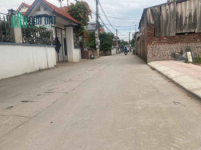 Bán 93m, đất tổ 9, Quang Minh, Mê Linh, HN. Đường thông, ô tô tránh, giá 3,268 tỷ.