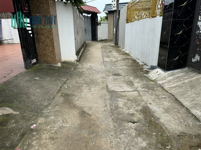 Bán đất Ấp Tre Tổ 10, TT Quang Minh, Mê Linh, Hà Nội, đường ô tô thông thoáng, DT 72m, giá 1,95 tỷ.