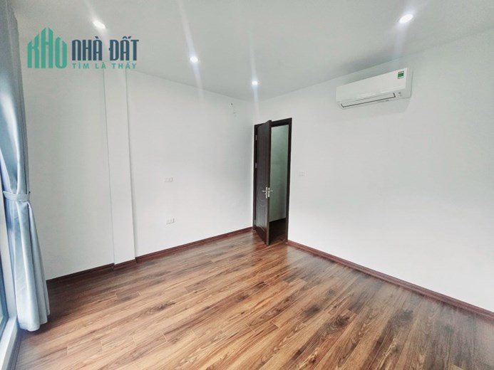 Bán CCMN Hoàng Hoa Thám, Ba Đình, nhà mới, ngõ thông, 47m² x 7 tầng, thang máy, 11 tỷ 5
