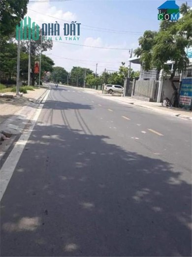 Ban đất gần ngã tư Ba Thá, Phúc Lâm, Huyện Mỹ Đức. 300m2 đát sổ đỏ giá chào 20 triệu/m có thương