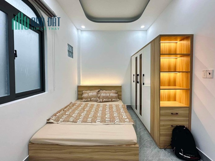 Nhà riêng Đặng Văn Bi Thủ Đức, 5.5x21m, 3 tầng mới xây, hẻm 8m, giá rẻ chỉ hơn 8 tỷ