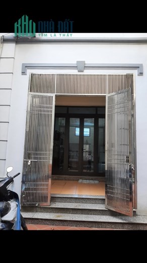 CẦN BÁN CĂN NHÀ  4 tỷ 100  triệu  tại phường sài đồng quận long biên thành phố hà nội