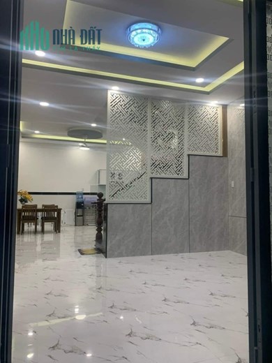 Bán nhà mới, lô góc 2 mặt tiền, hoàn công chuẩn, khu vực Thủ Đức, hẻm 6m