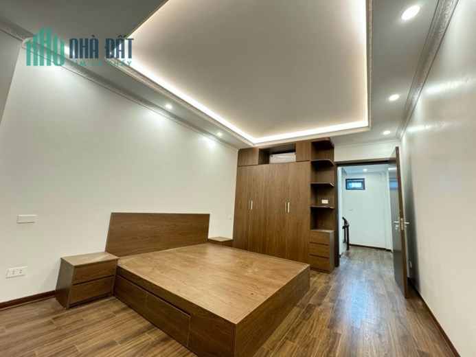 Bán Nhà gần Ngoại Giao Đoàn, Ngõ thông thoáng, 30m2, nhỉnh 7 tỷ