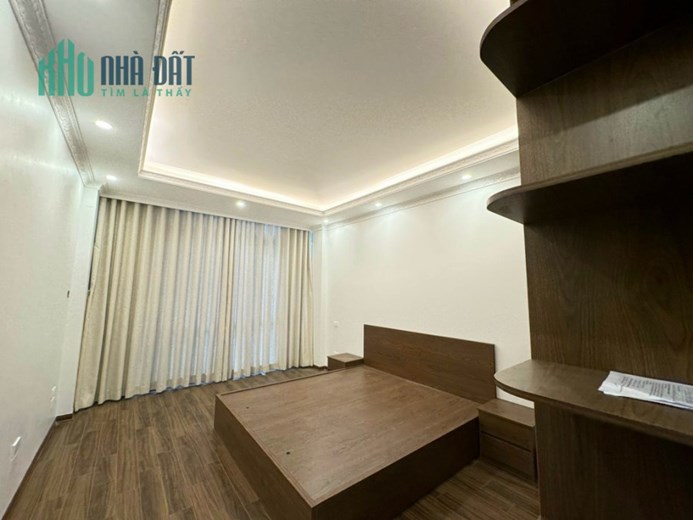 Bán Nhà gần Ngoại Giao Đoàn, Ngõ thông thoáng, 30m2, nhỉnh 7 tỷ