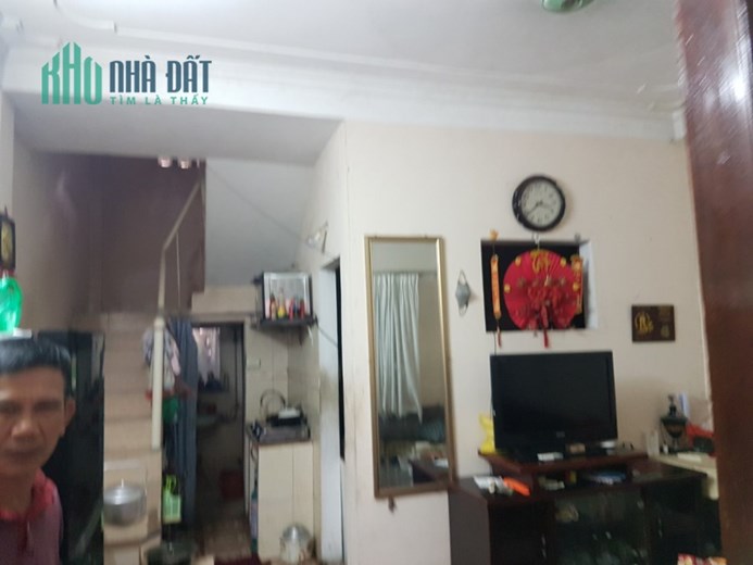 Bán gấp nhà ngõ 185 Minh Khai, quận Hai Bà Trưng, Hà Nội. Diện tích 67.6m2, MT 5m, 7.8 tỷ
