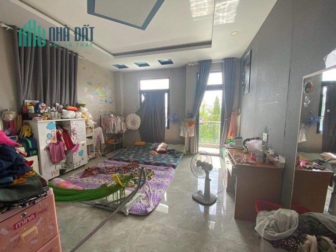 Nhà HXH Đặng Văn Bi, Thủ Đức, 3 Tầng, 5.5x21m, Gần Ga Metro Bình Thái, Giá Chỉ Hơn 8 Tỷ