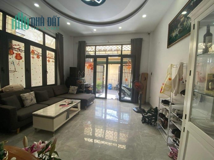 Nhà HXH Đặng Văn Bi, Thủ Đức, 3 Tầng, 5.5x21m, Gần Ga Metro Bình Thái, Giá Chỉ Hơn 8 Tỷ