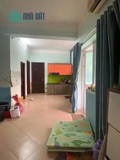Bán chung cư CT9, Bộ Công An, Kim Giang, Thanh Xuân, Hà Nội. DT 84m2, với 2 ngủ và 2 vs. Giá chào 4