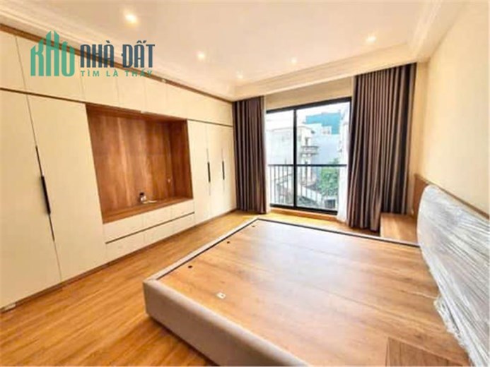 Bán nhà Giáp Nhất, Thanh Xuân, Hà Nội, DT 35m2 xây mới 5 tầng. Giá chào 7,5 tỷ có thương lượng