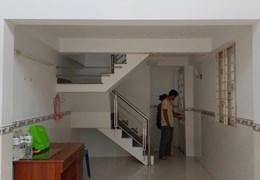 Hẻm xe hơi, Hoàng Diệu 2, Linh Chiểu, Thủ Đức, 85m, chỉ 6,4 tỷ.