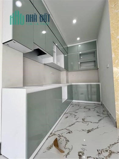 Bán nhà hàng xóm RoyCity, Ngã tư sở, Thanh Xuân, Hà Nội, DT 35m2 , Giá Nhỉnh 7 X tỷ