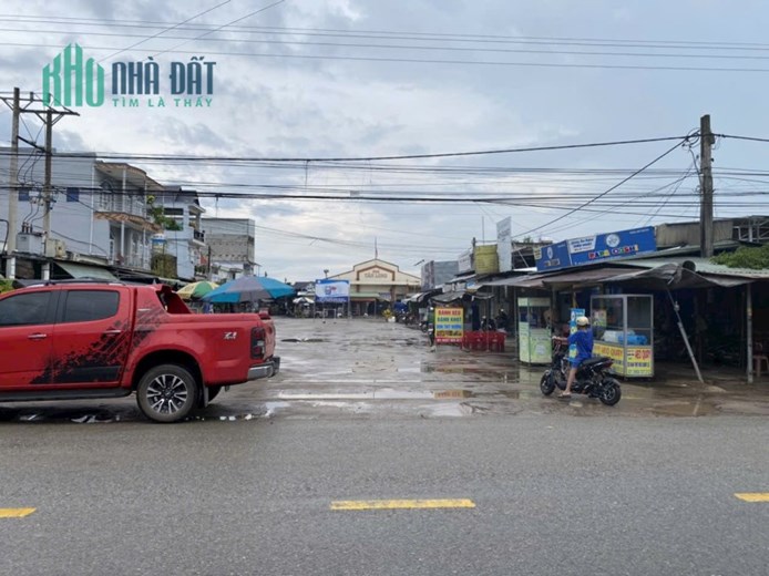 Đất mặt tiền nhựa ngay trung tâm chợ Tân Long, Phú Giáo