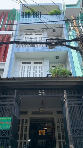 Nhà đẹp ở ngay hẻm 8m Nguyễn Hữu Tiến 4.2x20m, đúc 4 tấm