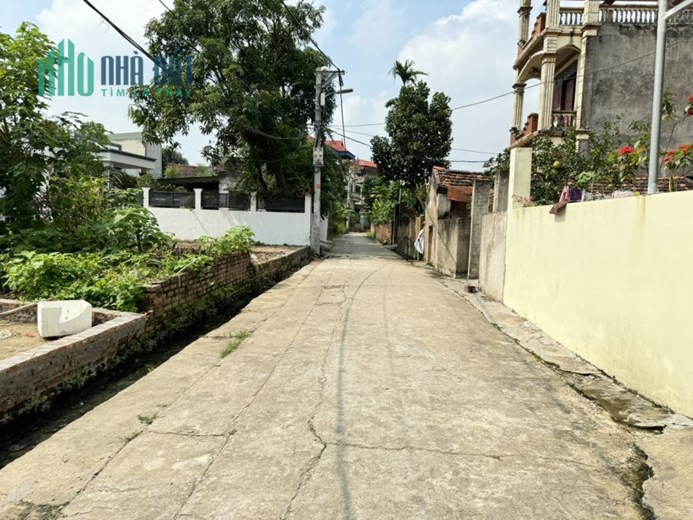Bán đất Quang Minh, Mê Linh, Hà Nội. Đường thông, ô tô đỗ đất, dt 110m. Giá 2,7 tỷ.
