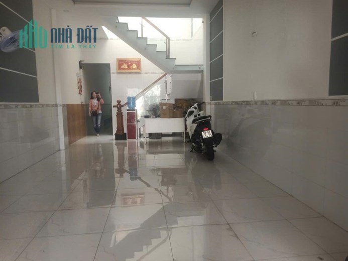 Xe hơi trong nhà, Lê Văn Khương, Hiệp Thành, Quận 12, 109m, kinh doanh, chỉ 5,3 tỷ.