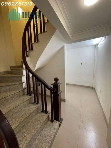 siêu hiếm! bán nhà mặt phố Thuỵ Khuê, Tây Hồ - 41m - 5 tầng- 14 tỷ rưỡi chốt có giá tốt.