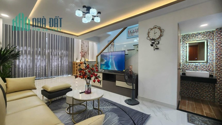 Bán Nhà Đẹp 5 Tầng Trung Tâm Thủ Đức - Hầm Để Xe Rộng Rãi, Sổ Đỏ Chính Chủ